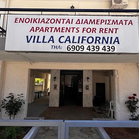 Villa California Paralia Dionysiou Exteriör bild