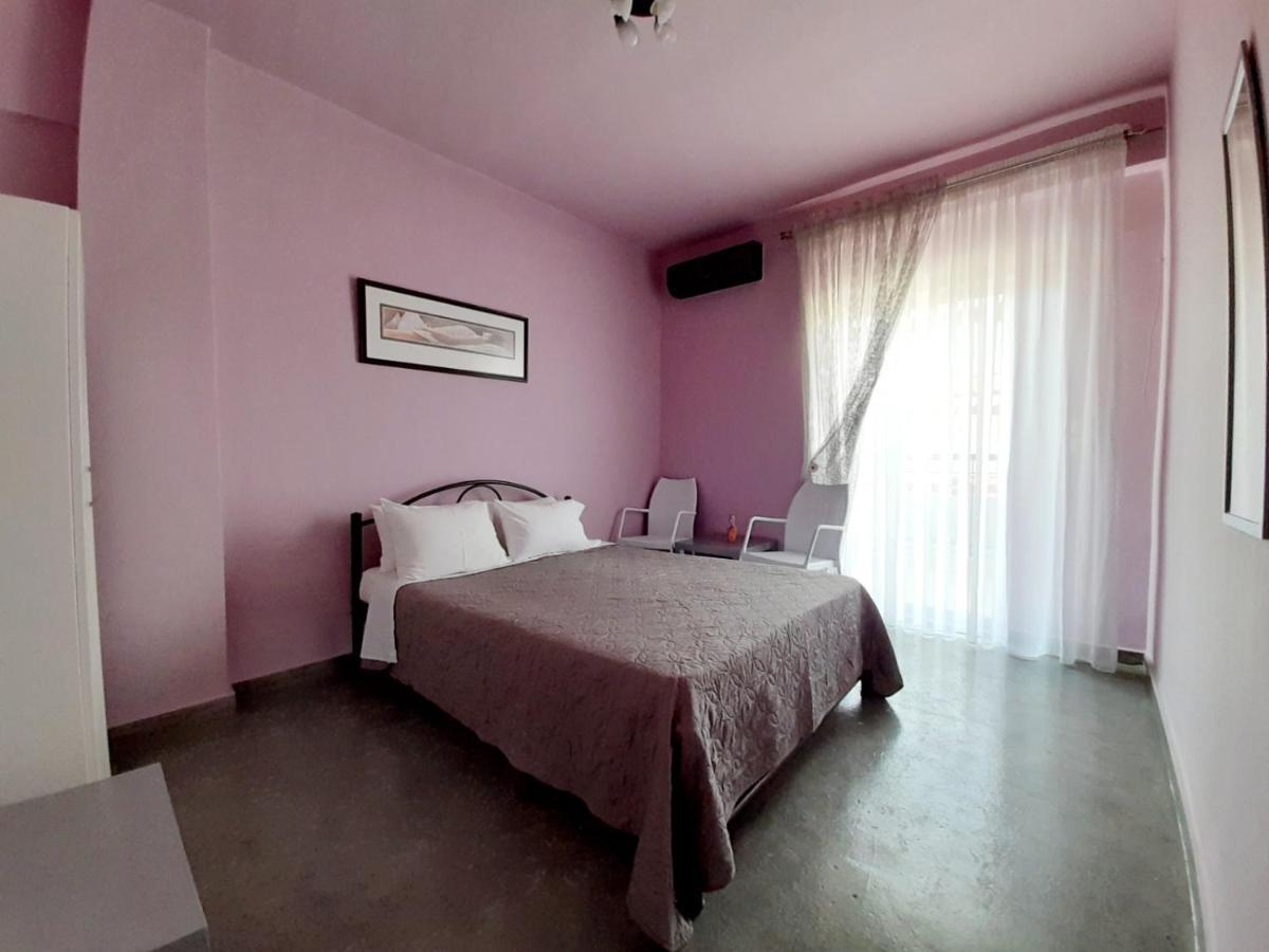 Villa California Paralia Dionysiou Exteriör bild