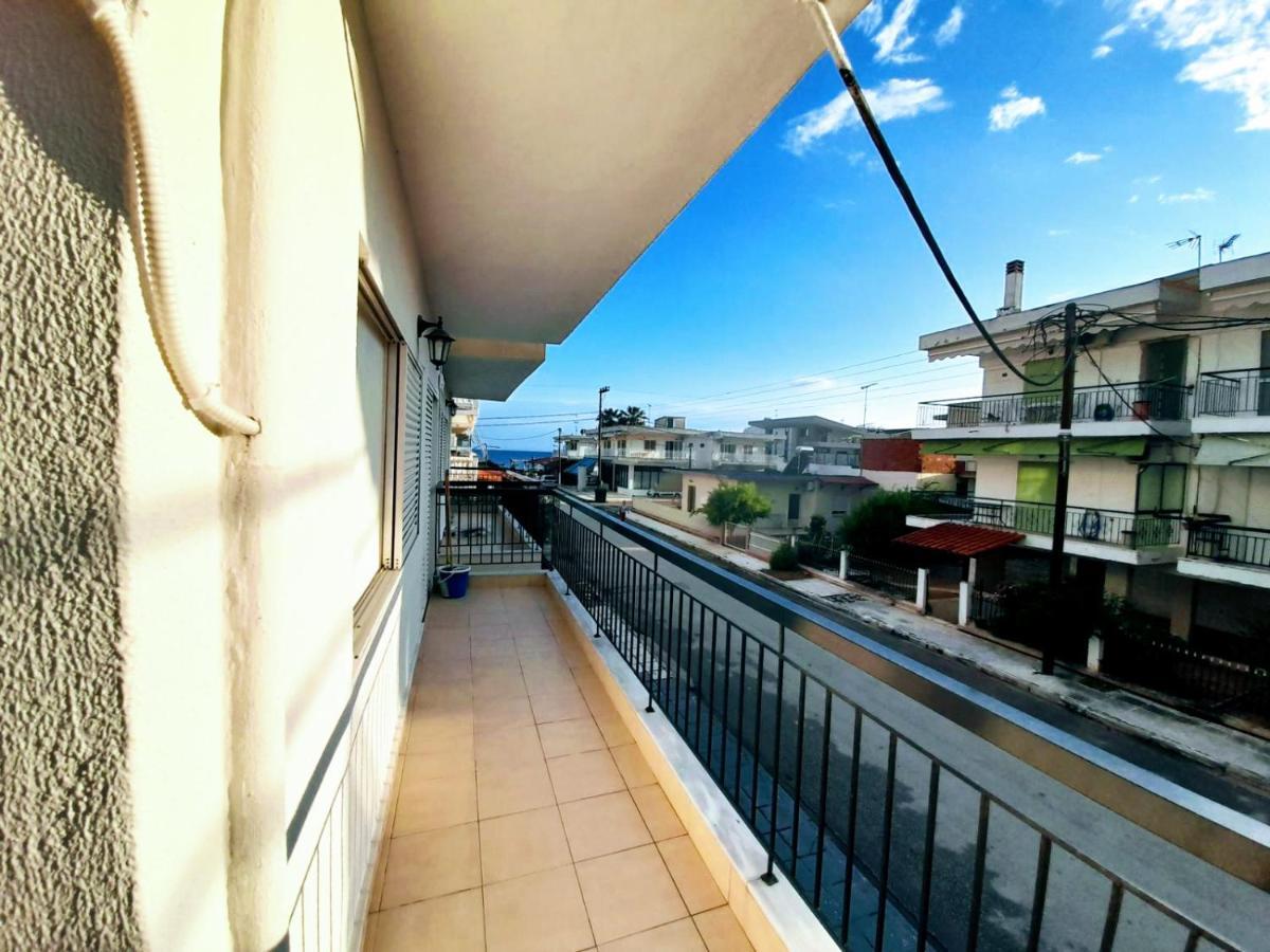 Villa California Paralia Dionysiou Exteriör bild