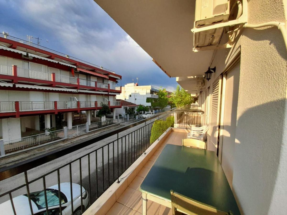 Villa California Paralia Dionysiou Exteriör bild