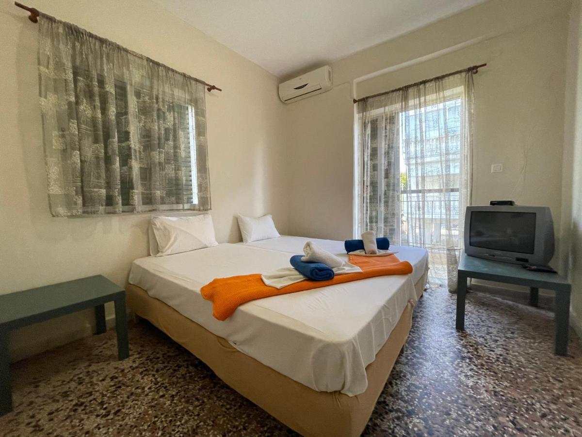 Villa California Paralia Dionysiou Exteriör bild