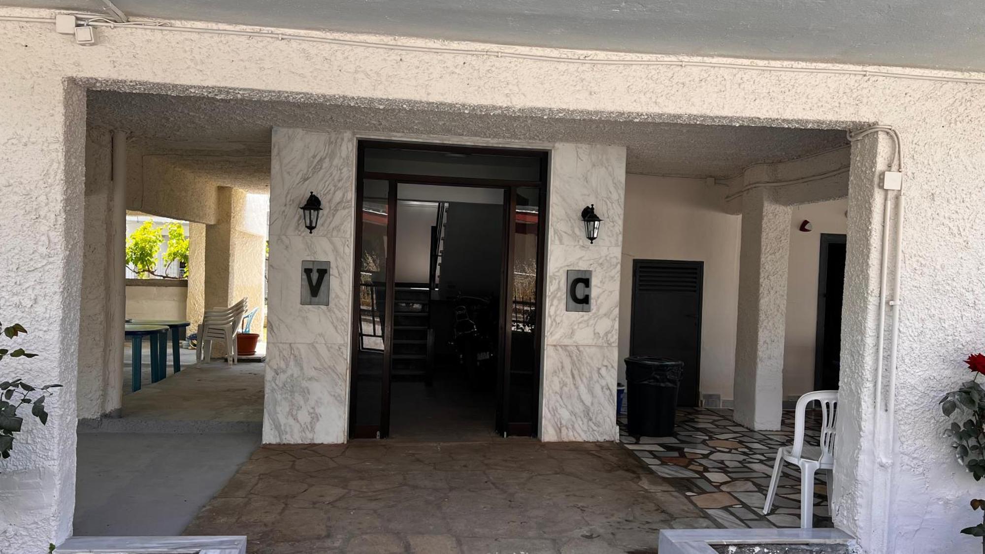 Villa California Paralia Dionysiou Exteriör bild